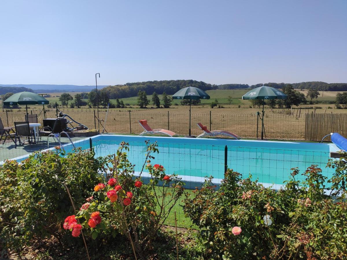 Hotel Domaine des ARTS à Dompierre  Extérieur photo